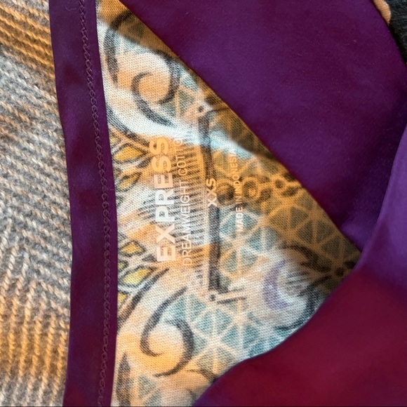 🌸 Express patterned blouse - Picture 3 of 3